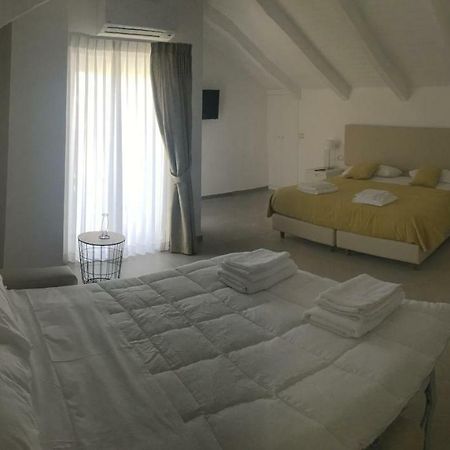 Villa Donatella Paestum Buitenkant foto